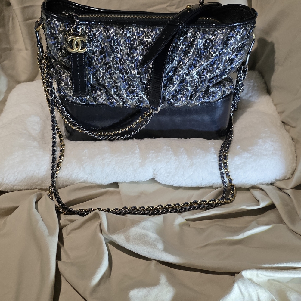 CHANEL Gabrielle Hob Black and Blue Tweed & Leather Shoulder Bag with Gold Chain